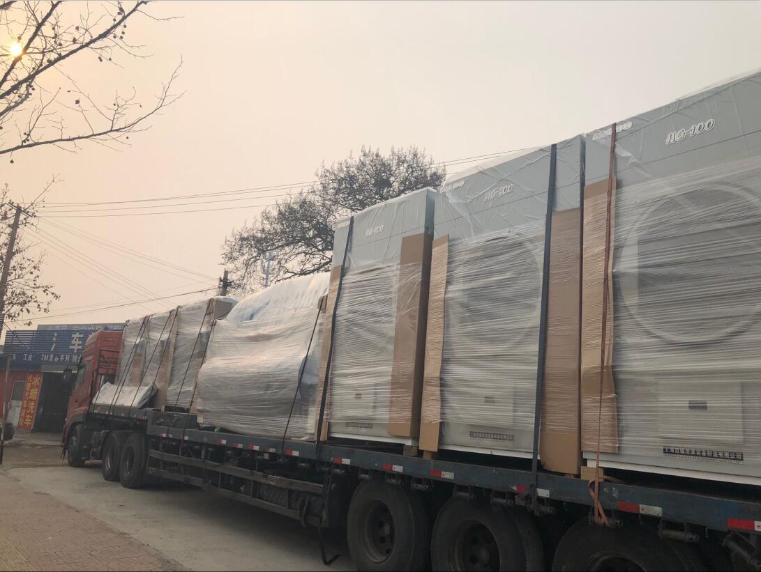 保定洗衣廠洗衣房設(shè)備昨日送貨完畢 保定洗衣廠洗衣房設(shè)備昨日送貨完畢